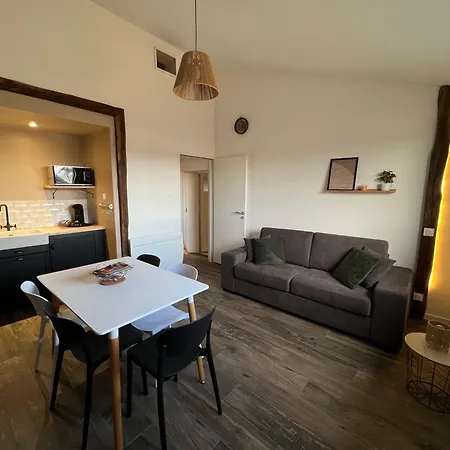 Les Iris - Maison Chaleureuse Vakantiehuis Montfaucon-Montigne