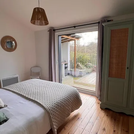 Holiday home Les Iris - Maison Chaleureuse Montfaucon-Montigne