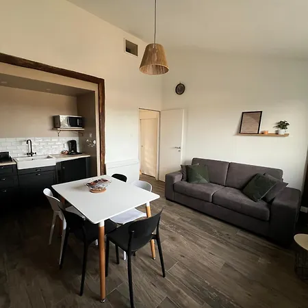 Vakantiehuis Les Iris - Maison Chaleureuse Montfaucon-Montigne