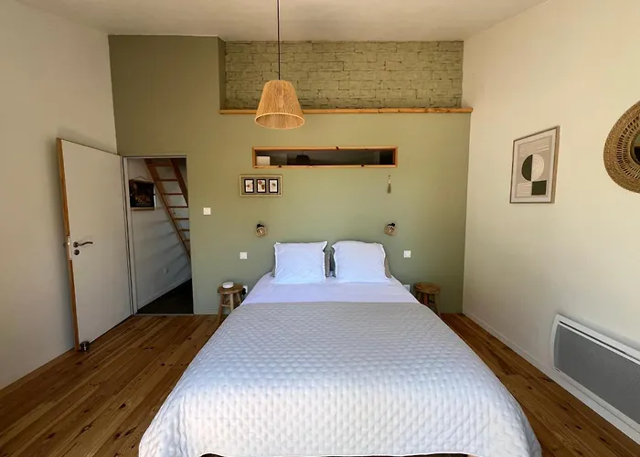 Les Iris - Maison Chaleureuse Σπίτι διακοπών Montfaucon-Montigne